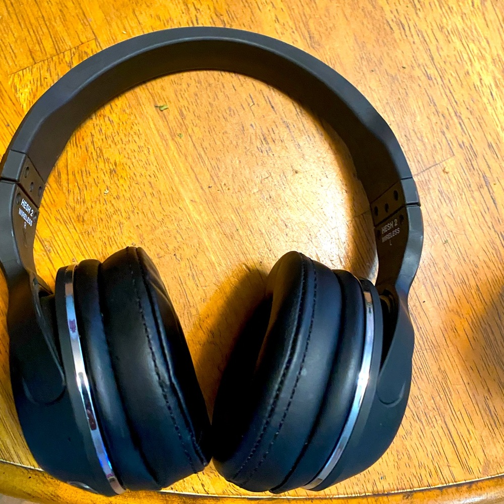 SKULL CANDY HESH 2 WIRELESS HEADPHONES